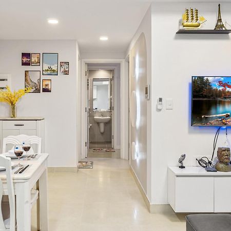 Cozy 2 Bedrooms Condo In T1 Masteri Thao Dien, Fully Furnished With Full Amenities Хошимин Екстериор снимка